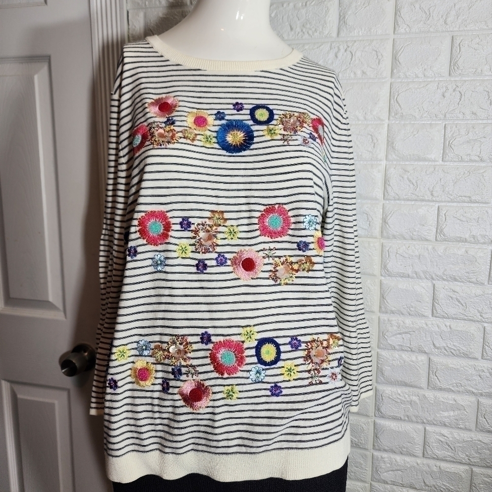 Talbots embroidered 3D long sleeves beaded stripped top Size Large - Picture 7 of 13